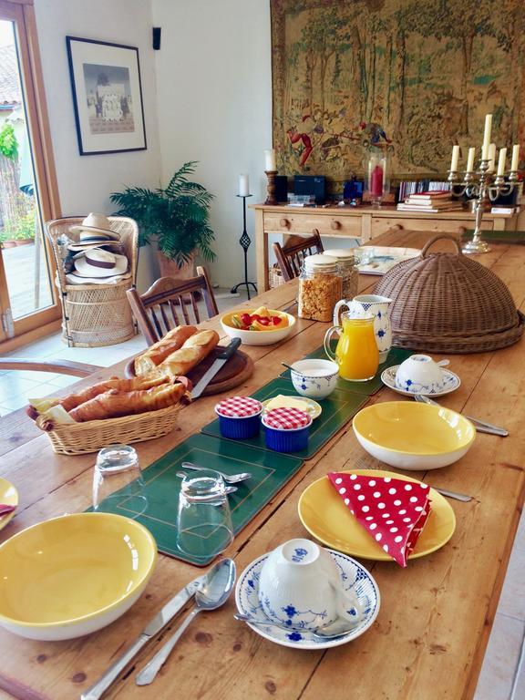 Bed and Breakfast L'Ancienne Forge 27 Rue De La Creche Bourg Born Villeréal Zewnętrze zdjęcie